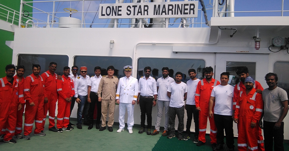 Crew on Lone star vessel